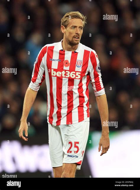 Stoke City's Peter Crouch Stock Photo - Alamy