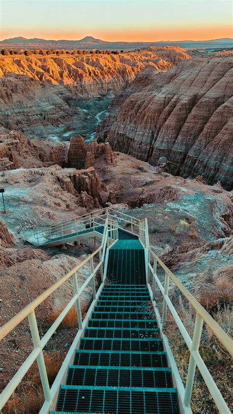 Best Hikes and Lookouts at Cathedral Gorge State Park