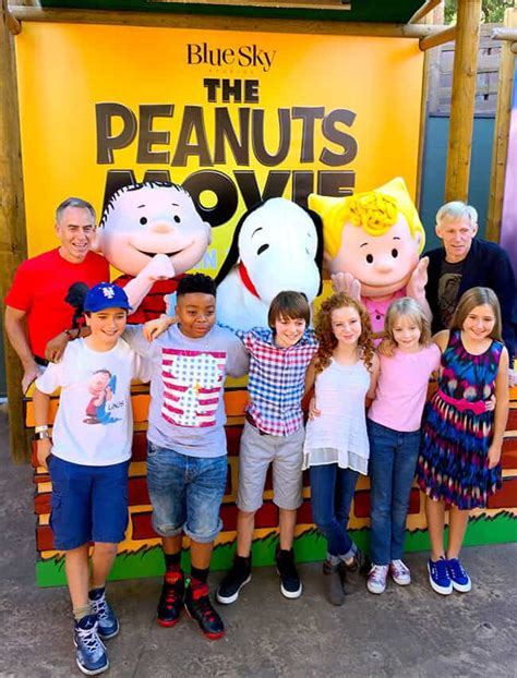 Meeting the Cast of the PEANUTS Movie