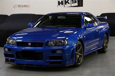 Buying a Nissan Skyline R34 GT-R - Ultimate Guide - Garage Dreams