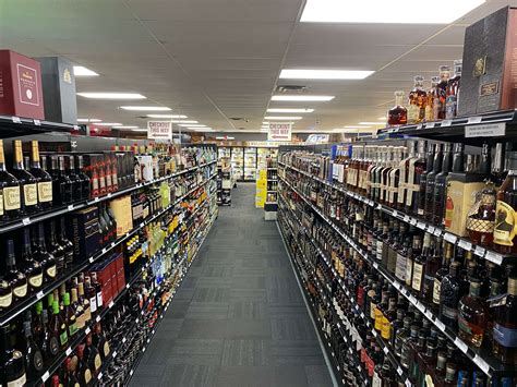 Home | World Wines And Liquor | A Top 10 Liquor Store In Ohio