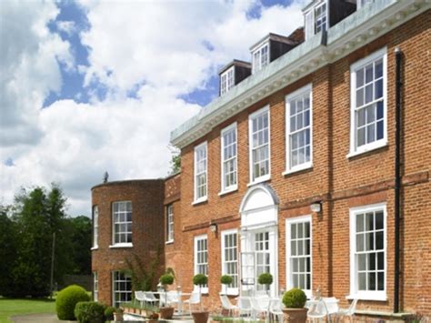 Stoke Place Hotel in Hertfordshire & Buckinghamshire and Stoke Poges ...