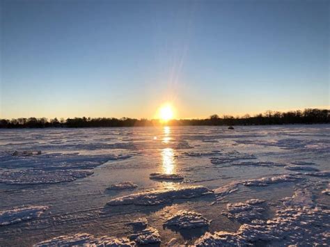 Ice Fishing on Lake Simcoe (Everything You Need to Know)