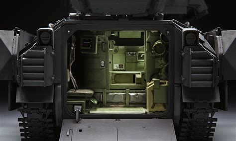 Scalehobbyist.com: M3A3 Bradley Interior Set by Meng Models