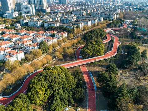 BAU creates an Urban Necklace in Jiangyin, China