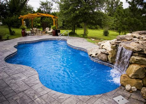 Splash Pools Raleigh Saltwater Swimming Pool - Cancun Model from Splash ...