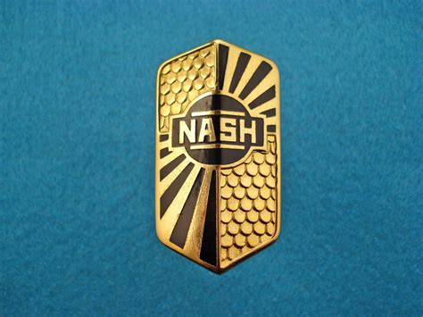 American Auto Emblems: NASH