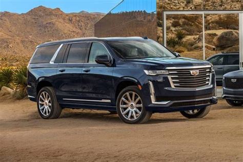 2022 Cadillac Escalade ESV SUV Consumer Reviews - 2 Car Reviews | Edmunds