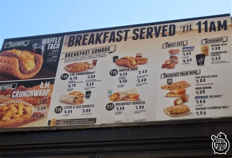 FATGUYFOODBLOG: Taco Bell Breakfast Menu Part 1: The A.M. Crunchwrap ...