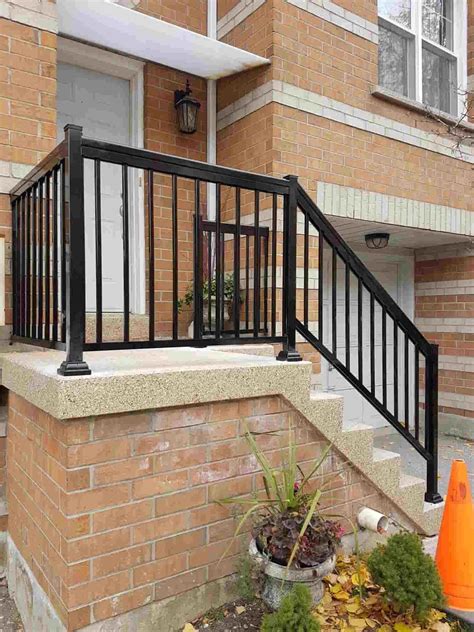 Classic Aluminum Railing Systems and Installation