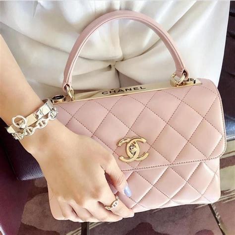 Chanel designer bag #handbagsmichaelkorsgucci | Chanel bag, Bags ...