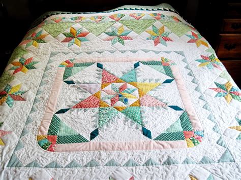 Full Queen patckwork quilt old fashioned vintage look | Etsy in 2021 ...