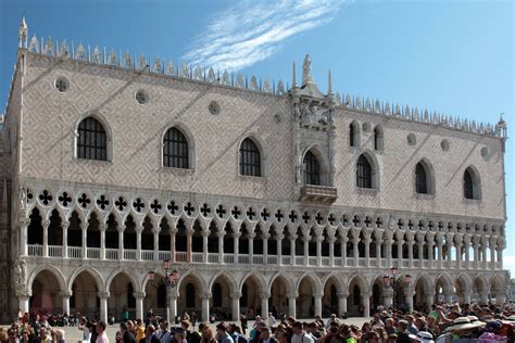 Building and history - Palazzo Ducale