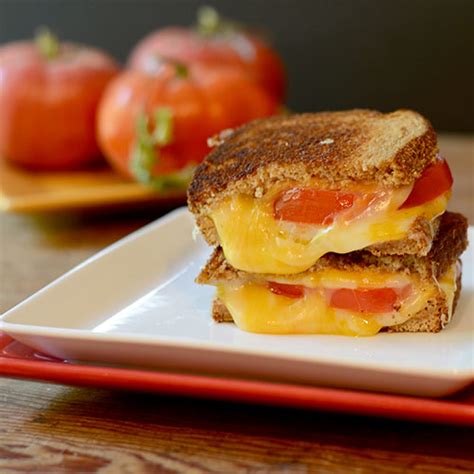 Grilled Cheese & Tomato Sandwich - Feed Your Soul Too