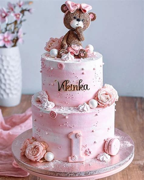 Teddy bear cake | Baby first birthday cake, 1st birthday cake for girls ...