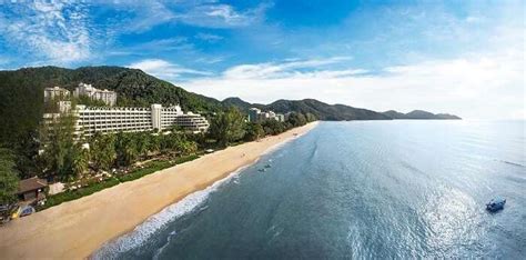 10 Best Penang Beach Resorts For A Luxurious Stay