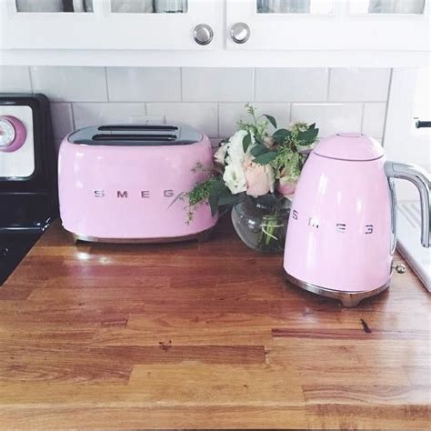 20+ Pink Kitchen Appliances Ideas - HMDCRTN