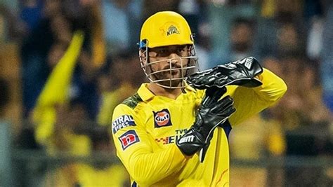 MS Dhoni's blunt verdict on CSK bowler after 'play under new captain ...