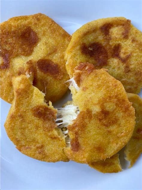 Arepas de Queso | Recipe | Recipes, Arepas, Colombian food