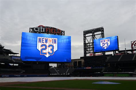 Samsung Electronics & New York Mets unveil largest ballpark scoreboard ...