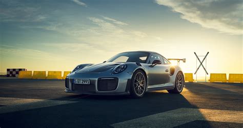 Porsche 911 GT2 RS Wallpaper 4K