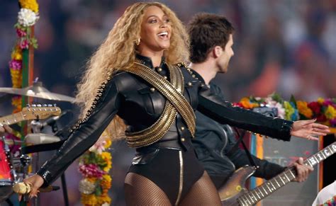 Beyonce's Super Bowl performance: Why was it so significant? - BBC News