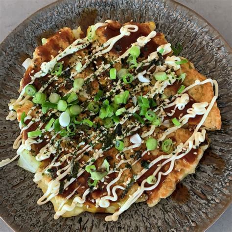 Easy Japanese Pancake (Okonomiyaki) Recipe - Step by Step Instructions ...