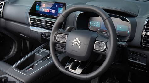 Citroen C5 Aircross Interior Layout & Technology | Top Gear