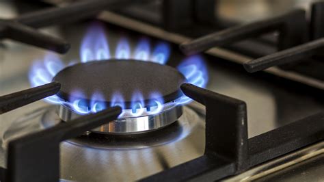 8 Gas Stove Safety and Maintenance Tips - Dan Marc Appliance