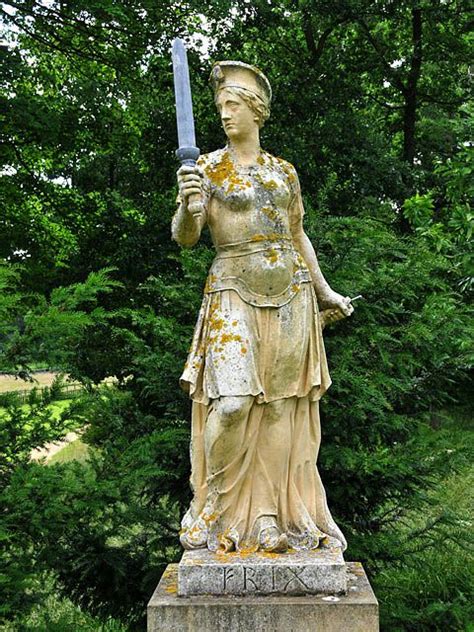 Statue of Frig, Stowe Norse Religion, Armor Clothing, Celtic Goddess ...