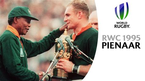 Nelson Mandela & Francois Pienaar moment at RWC 1995 - YouTube