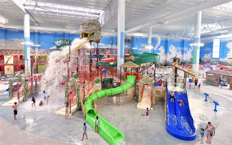 A Day Inside America’s Largest Indoor Water Park in Round Rock – Texas ...