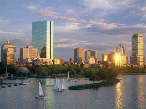 9 Must Visit Attractions in Boston