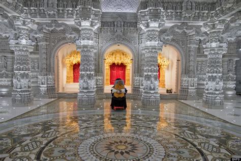 A Look At The New, Massive Hindu Temple Gracing New Jersey | Hindu ...