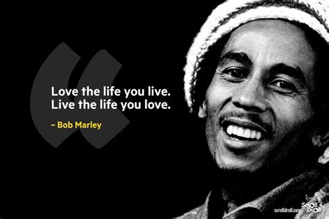 12 Best Bob Marley Quotes About Love, Music & Life