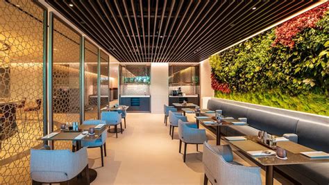 Qatar Airways opens new Premium Lounge at Singapore Changi Airport ...