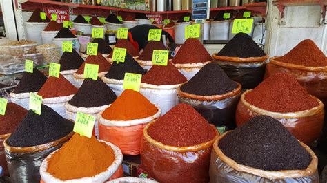 Turkish spices and condiments: a mini guide to the fragrant world