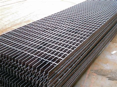 MS And Galvanized Gratings, MS Grating, माइल्ड स्टील ग्रेटिंग, हल्के ...