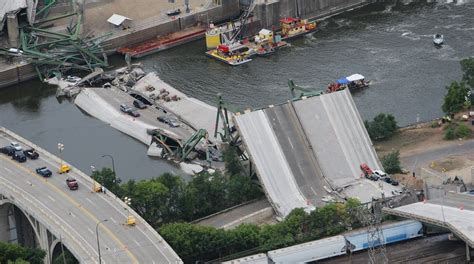 Bridge In New York Collapses - Yetta Mandie