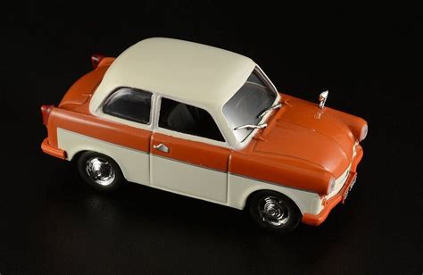 Trabant P50 Sedan East German White & Red Diecast Model Car 1:43 Scale ...