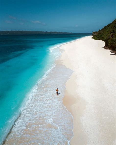 Puka Beach, Boracay Island, Philippines. by Warren Camitan | Boracay ...