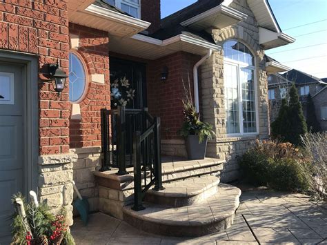 Mount Hope, ON Aluminum Railings & Column Systems - HAMILTON RAILINGS