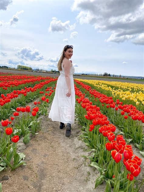 Skagit Valley Tulip Festival Photoshoot Guide | Skagit valley tulip ...