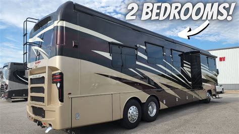 Class A Motorhome with 2 BEDROOMS!!! (1 of 4!!!) 2021 Newmar Ventana ...