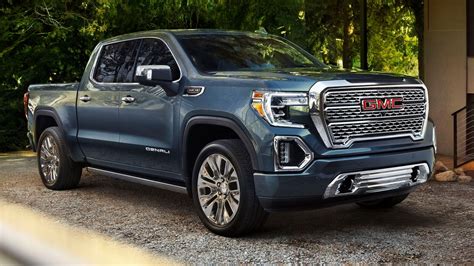 GMC Cutting 2022 Model Year Short For Refreshed 2023 Trucks