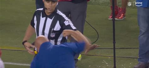 New York Giants coach Brian Daboll's furious ref rant caught on live TV ...