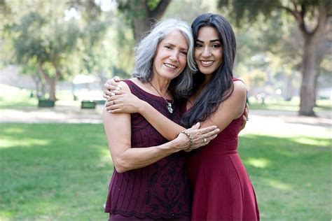 Mother And Daughter Photoshoot : Mother Daughter Photoshoot - Confirm ...