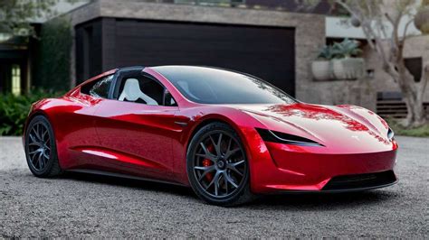 Musk annonce l'arrivée du nouveau Tesla Roadster pour 2023