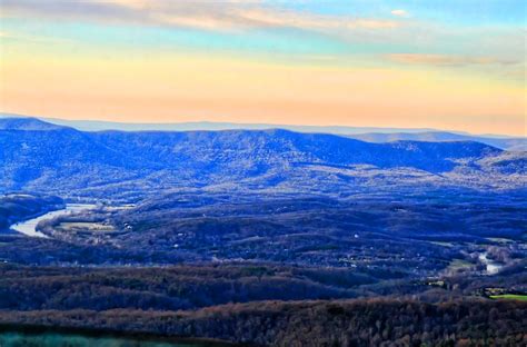 Shenandoah River Valley | The Shenandoah River as it runs th… | Flickr