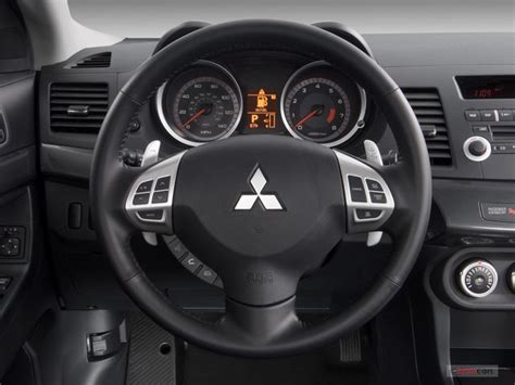 2009 Mitsubishi Lancer: 11 Interior Photos | U.S. News